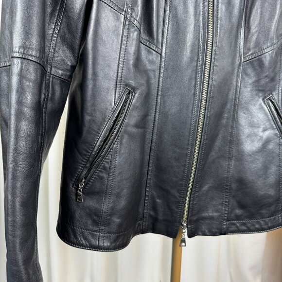 Danier Black Leather Moto Jacket Made in Canada sz Large - Picture 8 of 13